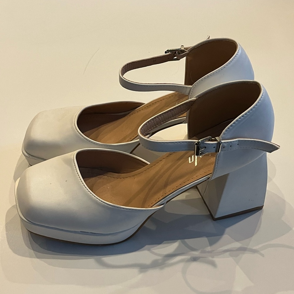 Coquette Platform White Picnic Heels